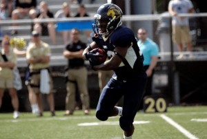 TCNJ running back Khani Glover